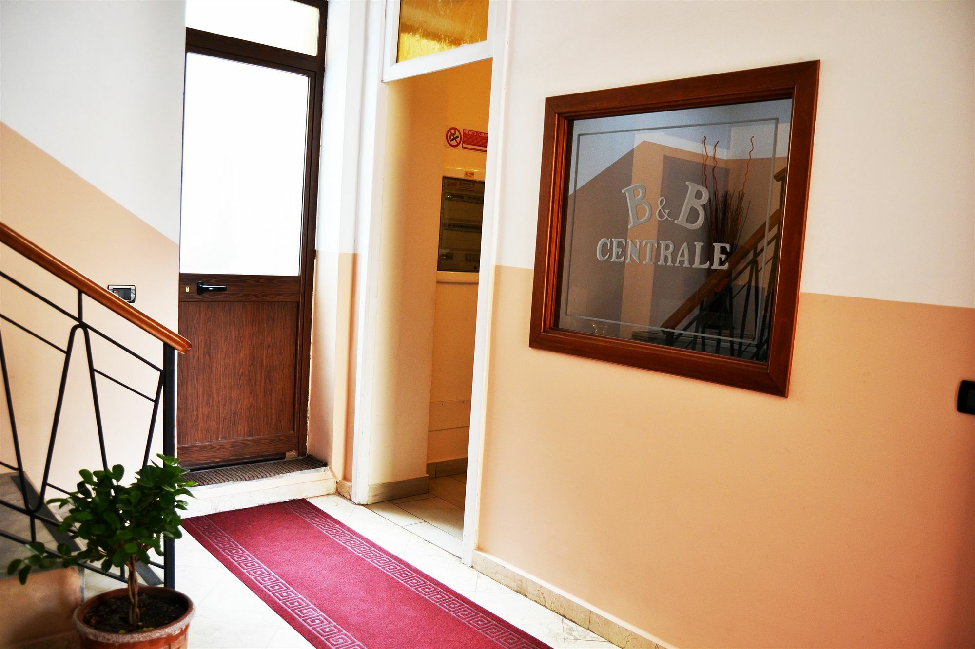 B&B Centrale Affittacamere Bed and breakfast 3*